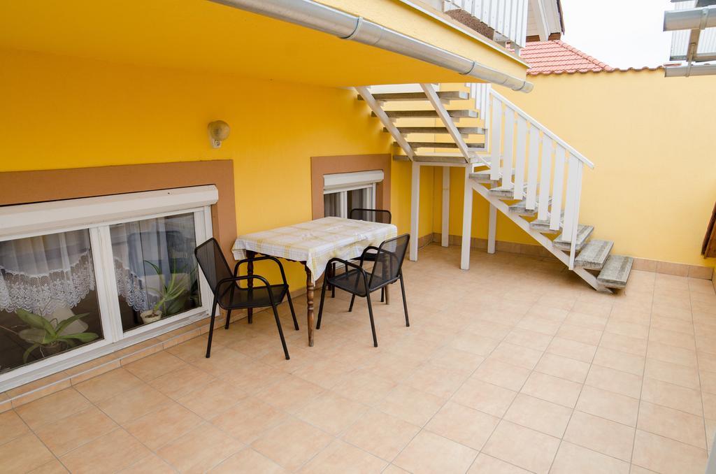 Kaman Vendeghaz Appartement Alsópáhok Kamer foto