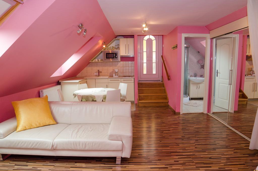 Kaman Vendeghaz Appartement Alsópáhok Kamer foto