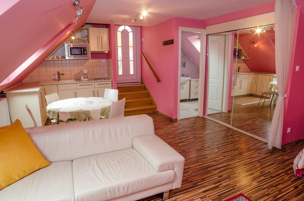 Kaman Vendeghaz Appartement Alsópáhok Kamer foto