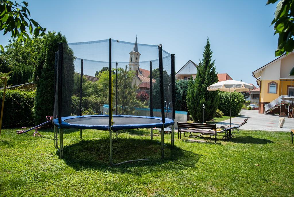 Kaman Vendeghaz Appartement Alsópáhok Kamer foto